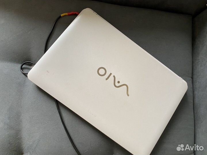 Ноутбук sony vaio i5