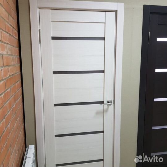 Дверь новая
