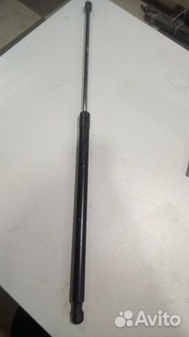 Амортизатор двери багажника Volkswagen Caddy