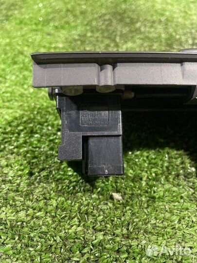 Блок управления подогревом сидений задний