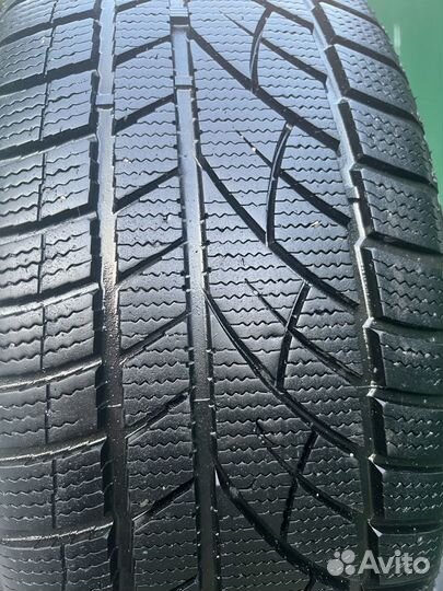 Jinyu YW52 215/55 R17 94H