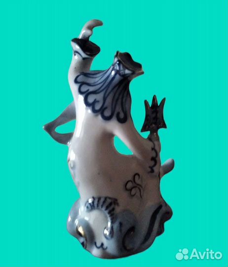 Фарфоровые статуэтки