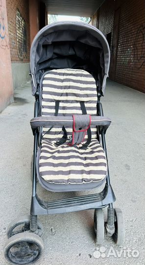 Прогулочная коляска