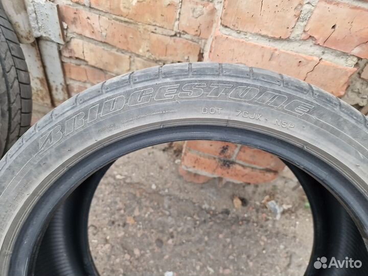 Bridgestone Potenza S001 245/40 R18 и 265/35 R18