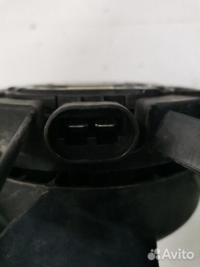 Вентилятор охлаждения радиатора Renault Fluence