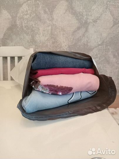 Одежда для девочки пакетом 10-12 лет