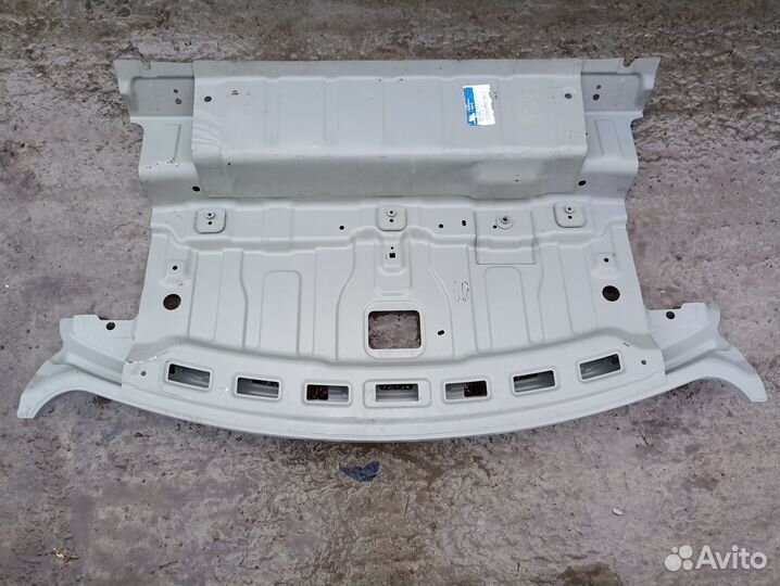 Полка багажника Hyundai Solaris