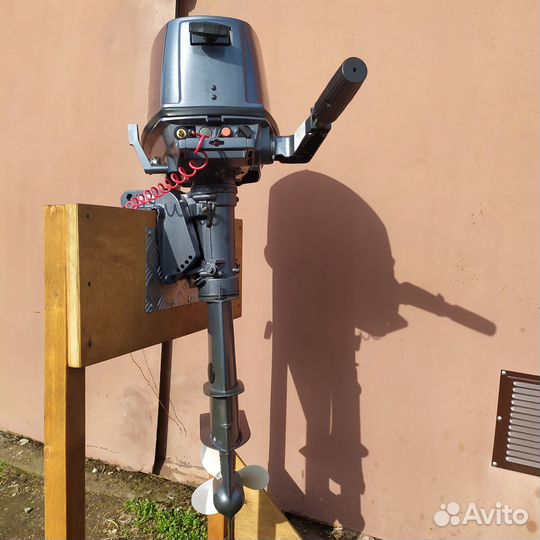 Лодочный мотор