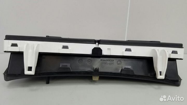 Щиток приборов Toyota Corolla 9 E120 E130 3zzfe