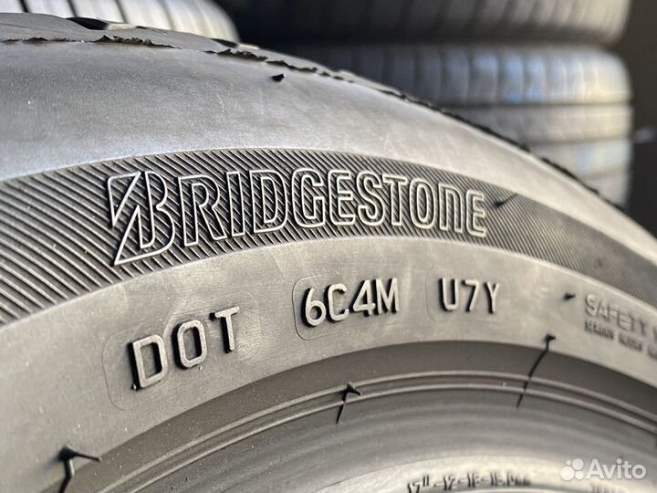 Bridgestone Turanza T005 215/50 R17