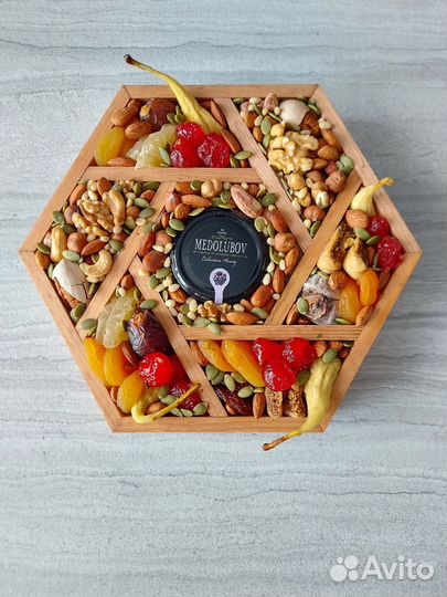 Подарок на 8марта