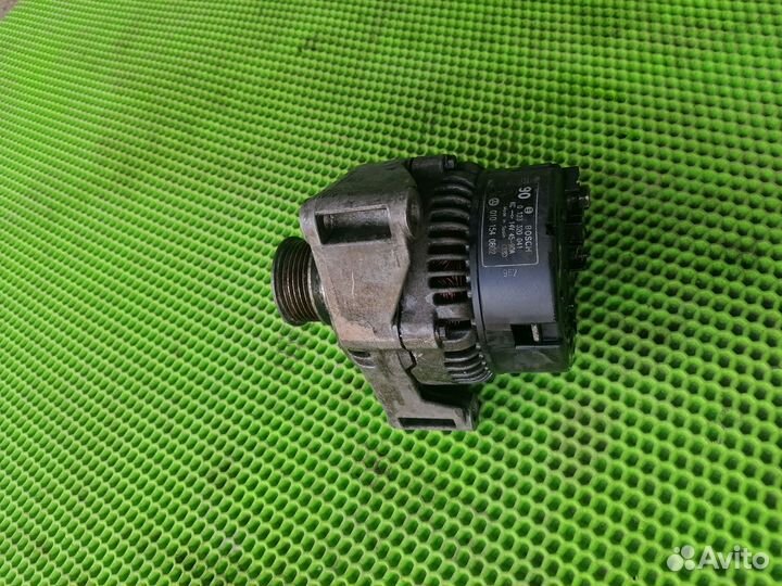 Генератор в сборе на Mercedes Sprinter 1995-2006