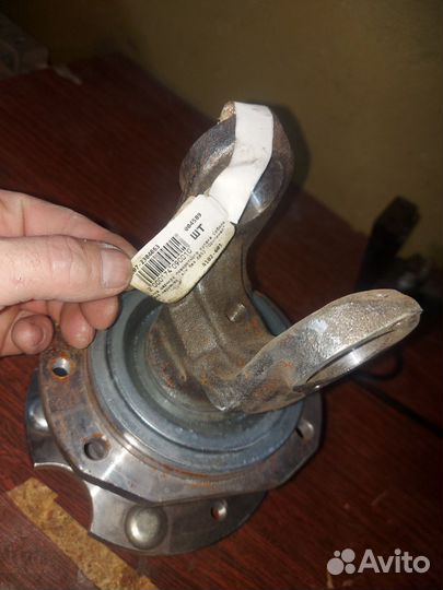 Ступица передняя в сборе с приводом
