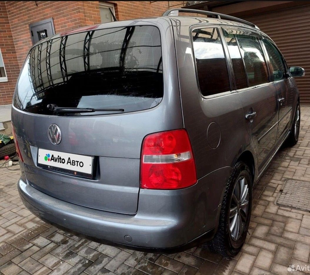 Volkswagen Touran: фото владельца