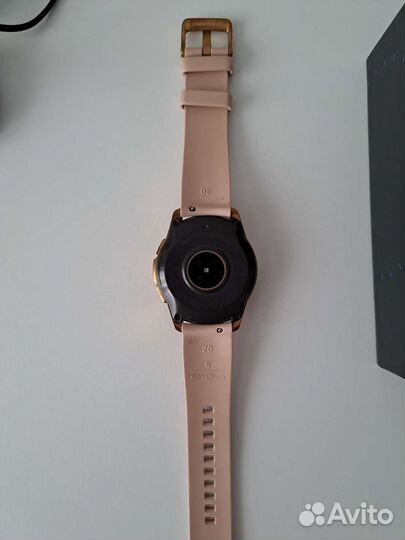 Смарт-часы Samsung Galaxy Watch, 42 мм, Wi-Fi, NFC