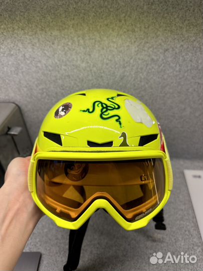 Горнолыжный шлем и маска