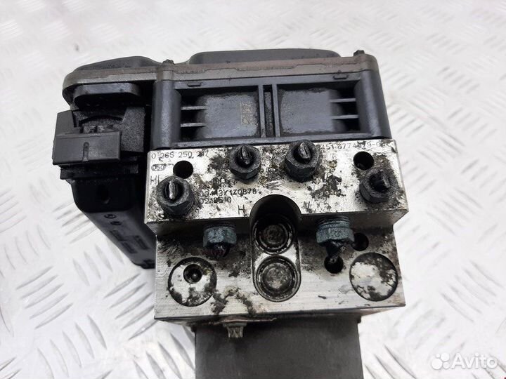 Блок ABS для BMW 5-Series (E60/E61) 34516783361