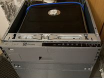 Посудомоечная машина Electrolux ESL 4300 RO ремонт