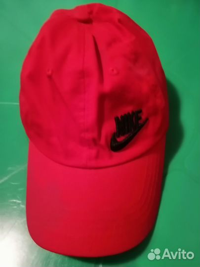 Продам бейсболку
