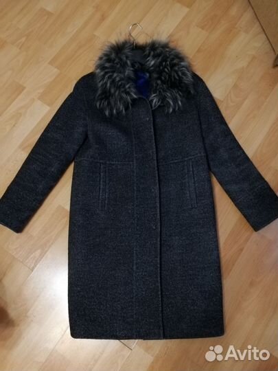 Пальто зимнее женское, размер 44