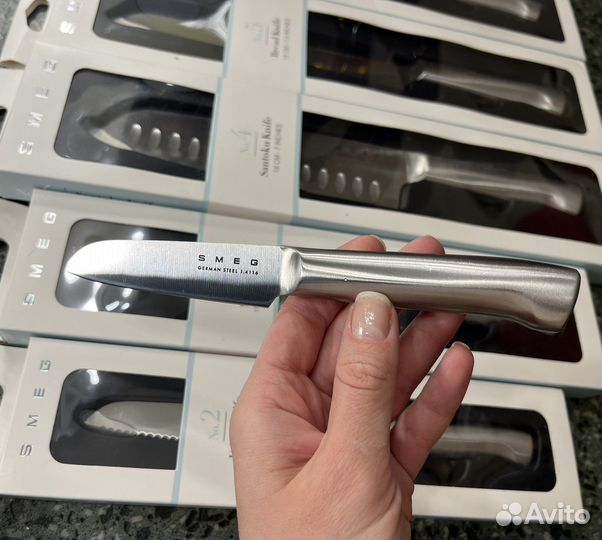 Набор ножей Smeg с подставкой