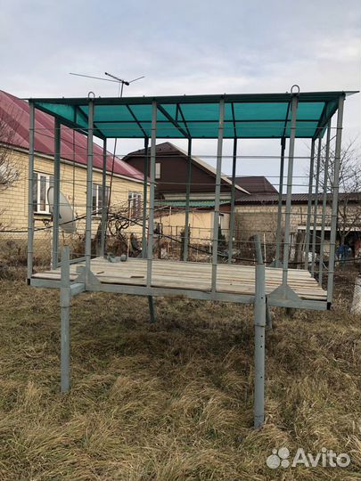 Пчелопавильон