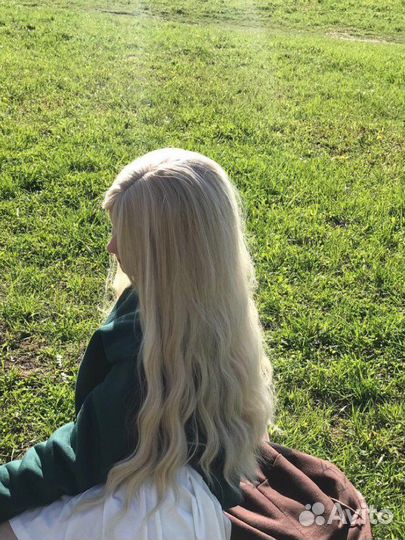 Парик блонд длинный с чёлкой