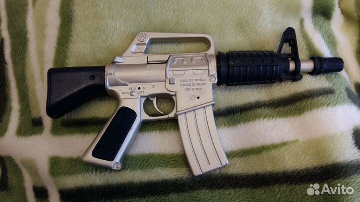 Детские игрушки, автомат, Испания