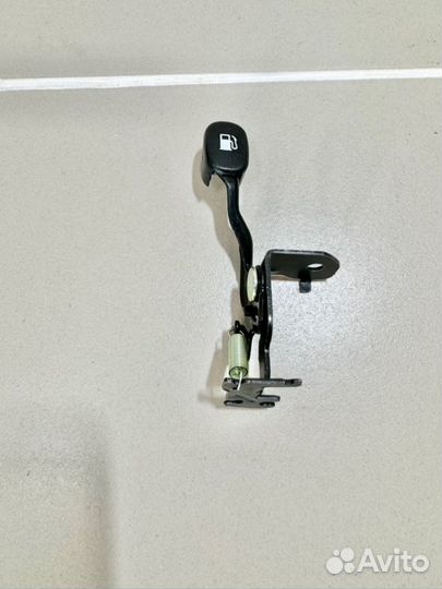 Ручка открывания лючка бензобака Hyundai Creta 1.6