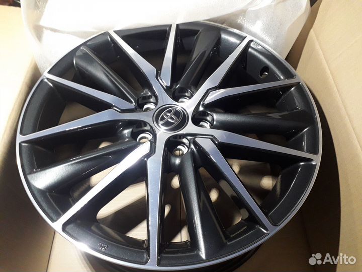 Новые R18 Toyota Camry