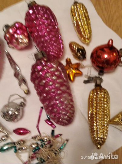 Игрушки елочные, гирлянда