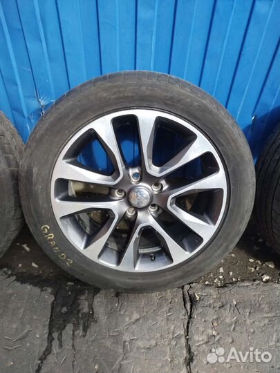 Колеса R20 Jeep Grand Cherokee WK2 диски оригинал