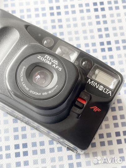 Плёночный фотоаппарат Minolta Riva Zoom AF5