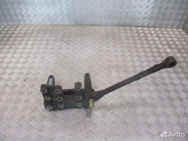 Кронштейн переднего бампера DAF 1744289