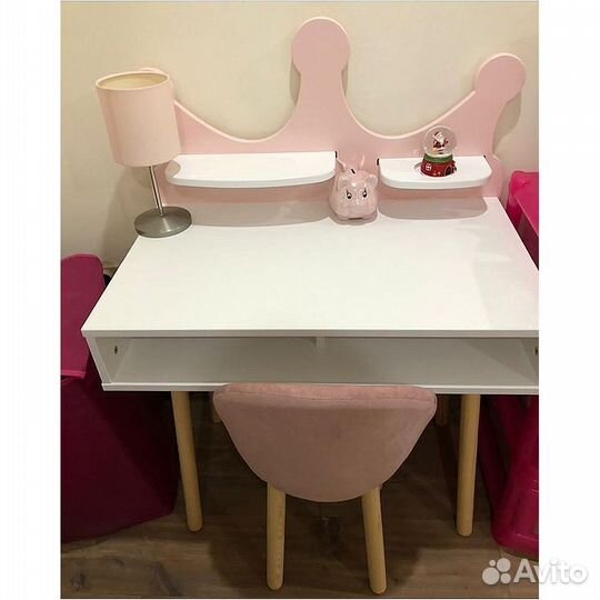 Детский стол и стул