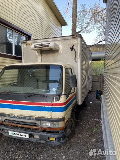 Mitsubishi Fuso Canter изотермический, 1995