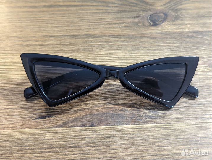 Солнцезащитные очки женские