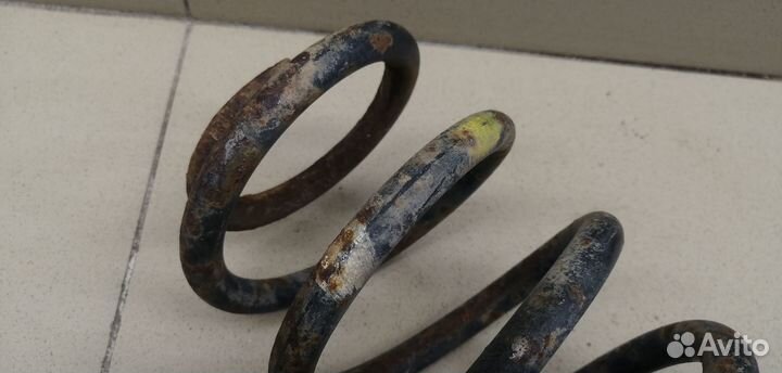 Пружина задняя 100 C4 1991-1994