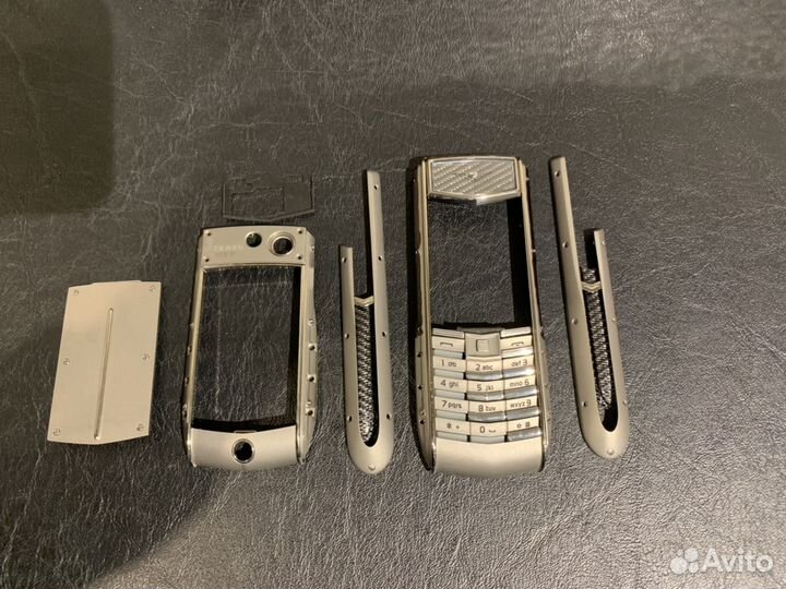 Vertu Ascent Ti Carbon корпус