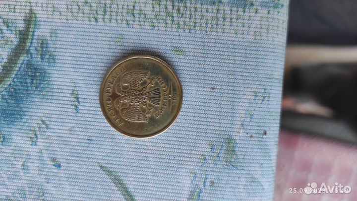 Монета 2011 г
