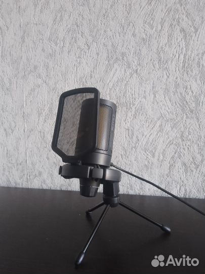 Микрофон fifine ampligame a6v