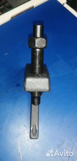 Съемник шаровых и рулевых универсальный каблук