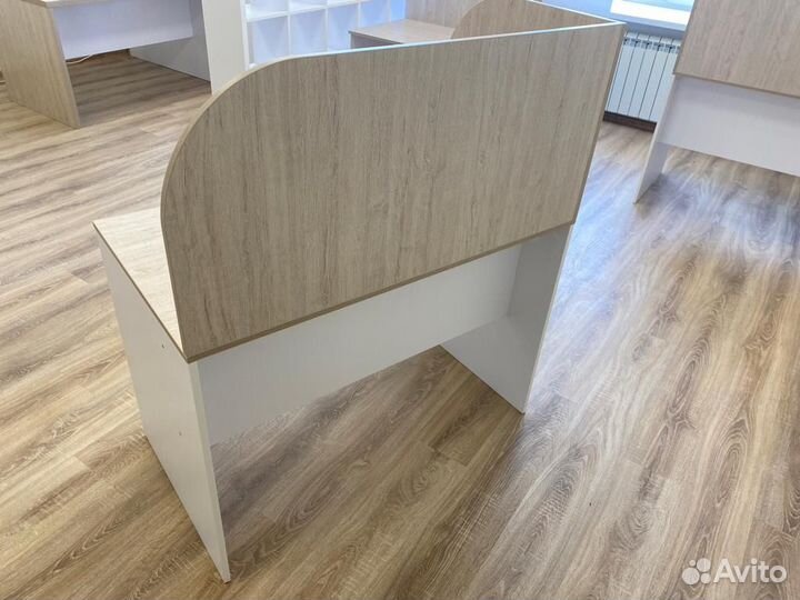 Стол письменный