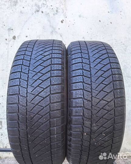 Continental ContiVikingContact 6 225/60 R18 104T