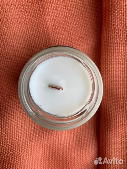 Свеча новая с ароматом кокоса дерев фитиль