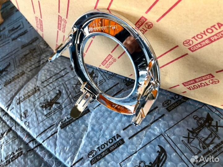 Рамка птф передняя левая Toyota Lc Prado 150