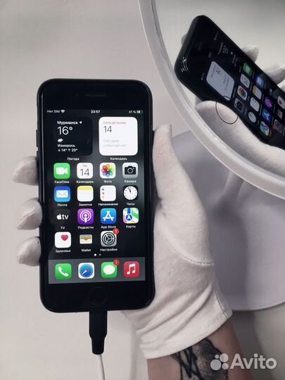 iPhone 8