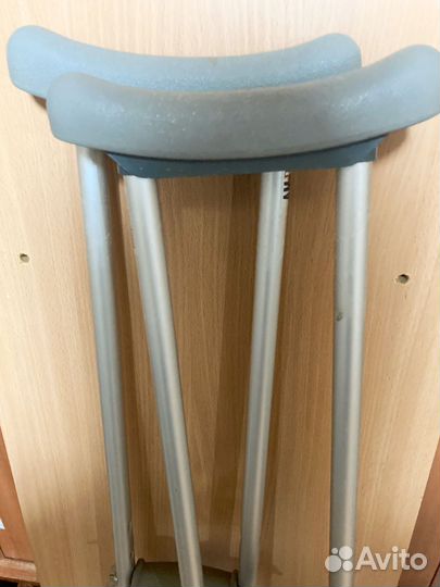 Костыли подмышечные