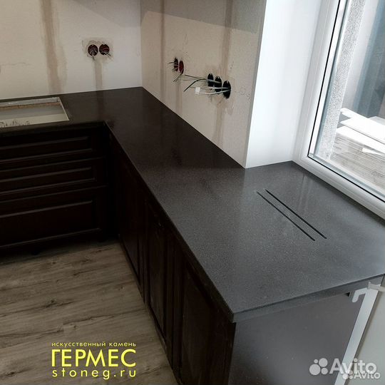 Подоконник Столешница из искусственного камня м2