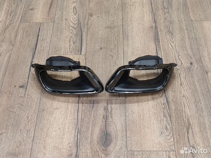 Черные насадки глушителя BMW X5 (G05), X7 (G07)